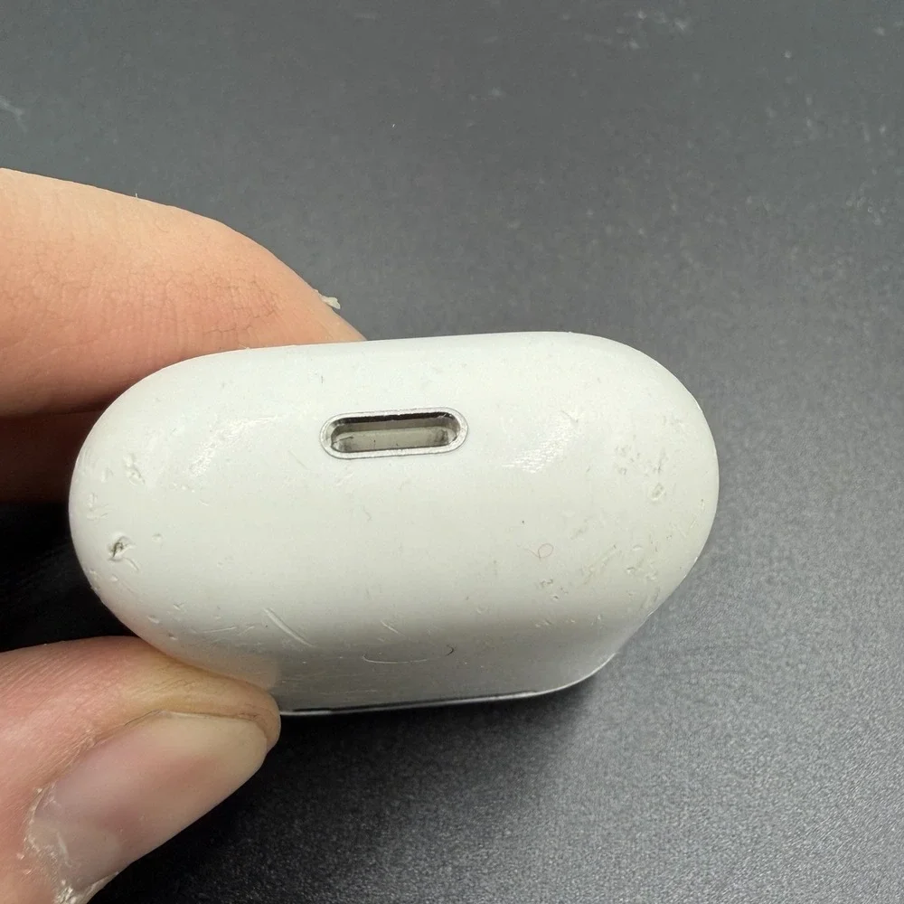 Apple AirPods 1st and 2nd Gen Replacement Charging‎ Case - A1602